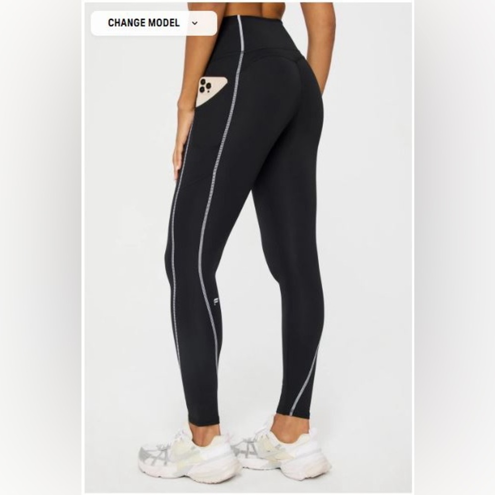 NWT- Fabletics PureLuxe HW Pocket Full length Legging -BLACK/CLASSIC WHITE (27”) - Picture 3 of 10